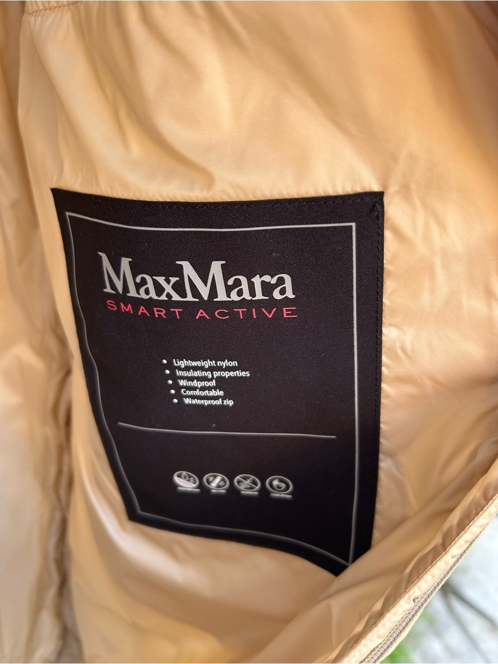 MaxMara Leisure Sleeveless puffer jacket, BNWT, size 12 (fits small) - Picture 10 of 16